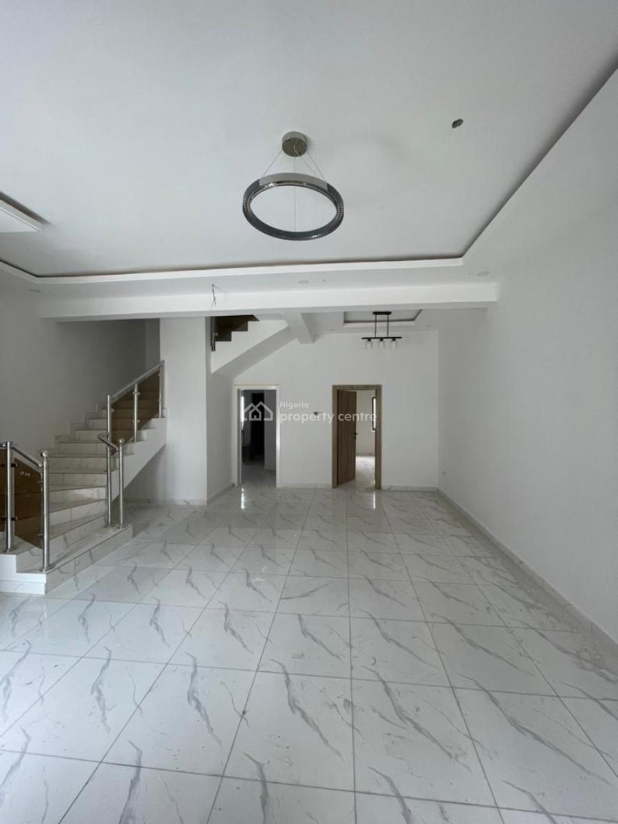 3 Bedroom Terraced Duplex  in a Communual Living Space, Ajah, Lekki, Lagos, Terraced Duplex for Sale
