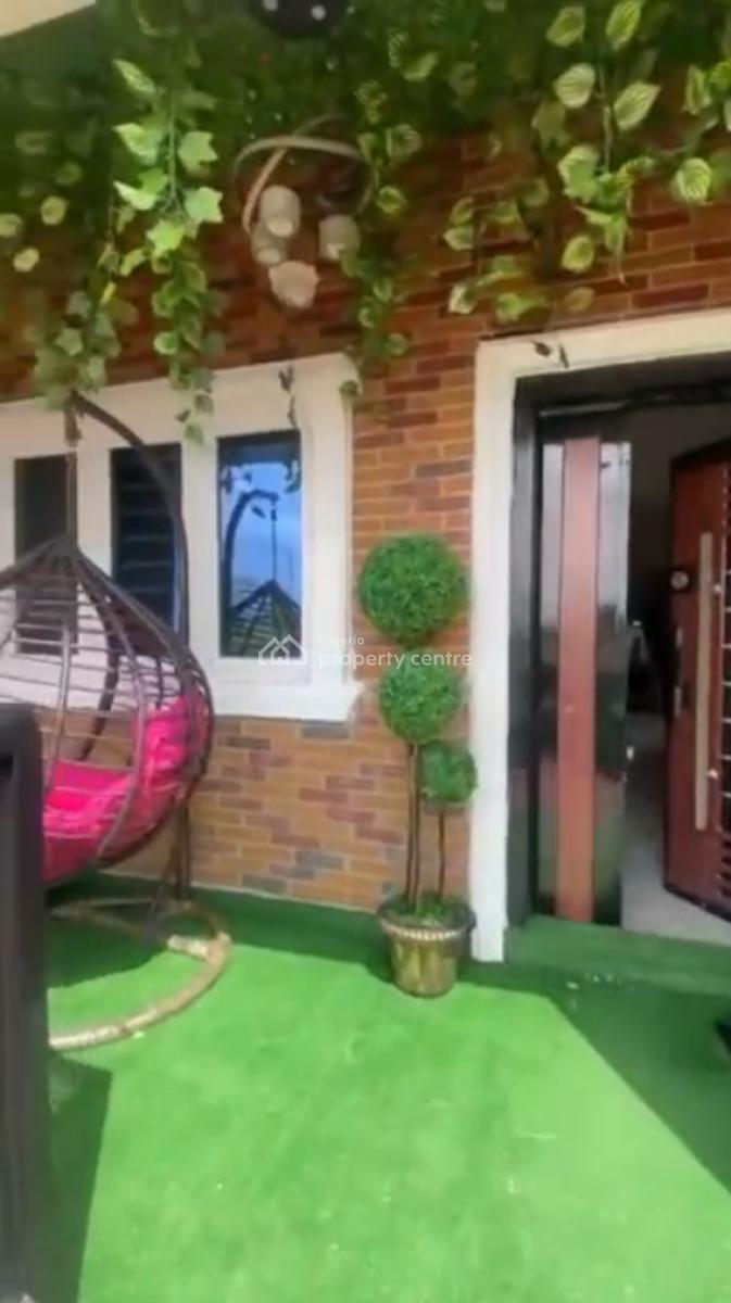 a Furnished 5bedroom Bungalow Penthouse in Lugbe Airport Road, Lugbe District, Abuja, Detached Bungalow for Sale