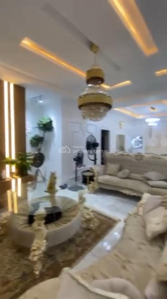 a Furnished 5bedroom Bungalow Penthouse in Lugbe Airport Road, Lugbe District, Abuja, Detached Bungalow for Sale