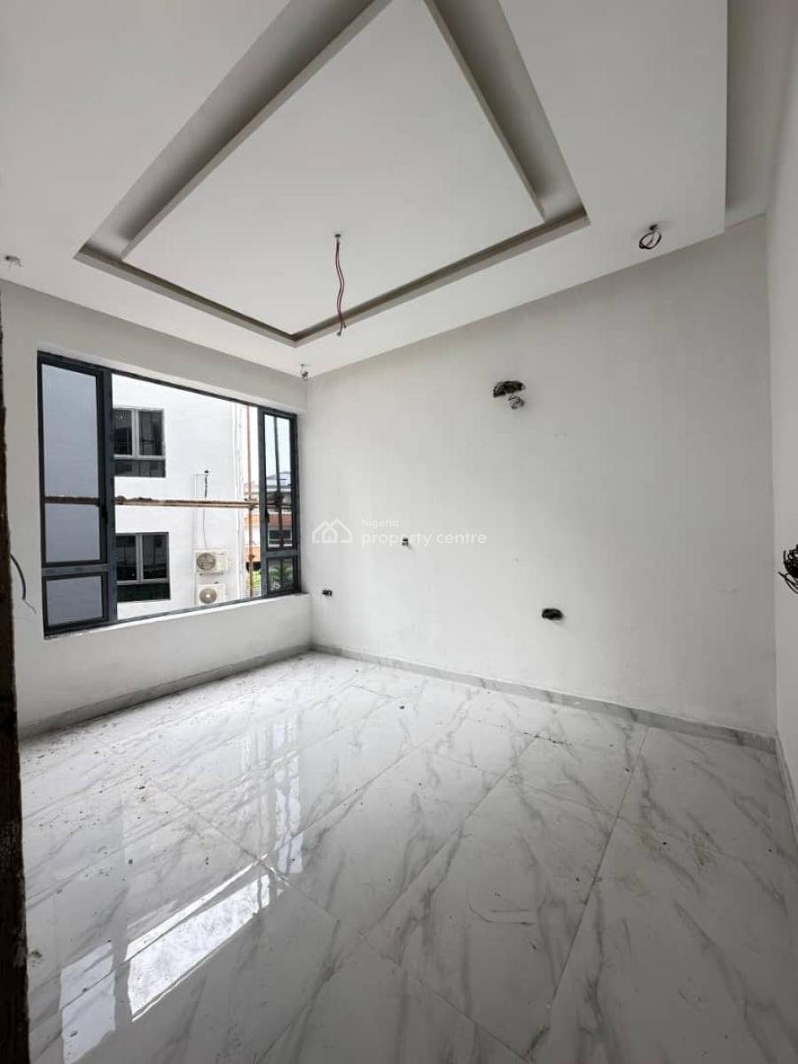 Magnificent 2 Bed Room with Bq., Off Freedom Way, Lekki, Lagos, Flat / Apartment for Sale