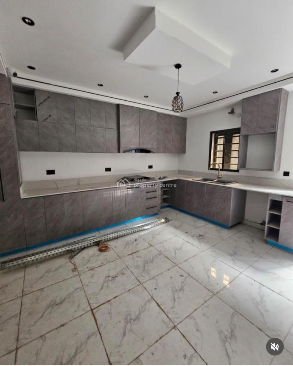 Spaciously Built 4 Bedroom Terrace Duplex with Bq, Adeniyi Jones, Ikeja, Lagos, Terraced Duplex for Sale
