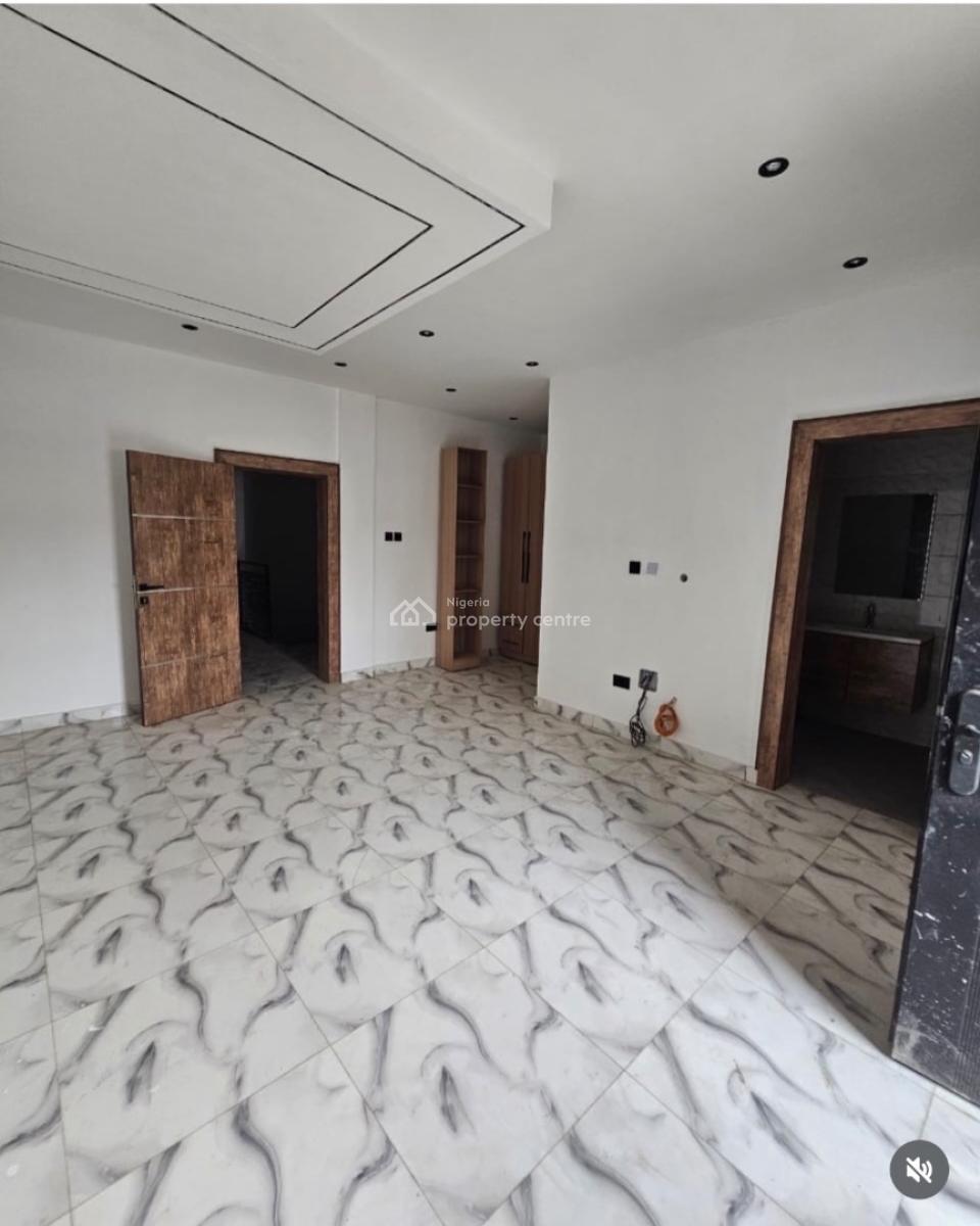 Spaciously Built 4 Bedroom Terrace Duplex with Bq, Adeniyi Jones, Ikeja, Lagos, Terraced Duplex for Sale