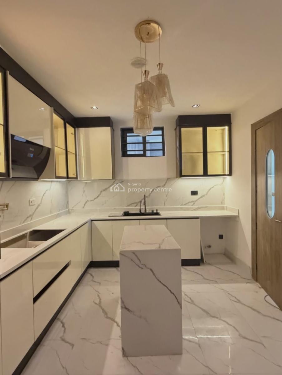 1&2 Bedroom Apartment, Lekki Phase 1, Lekki, Lagos, House for Sale