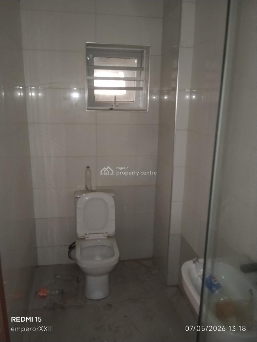 2bedroom Flat, Off Freedom Way, Lekki Phase 1, Lekki, Lagos, Flat / Apartment for Rent