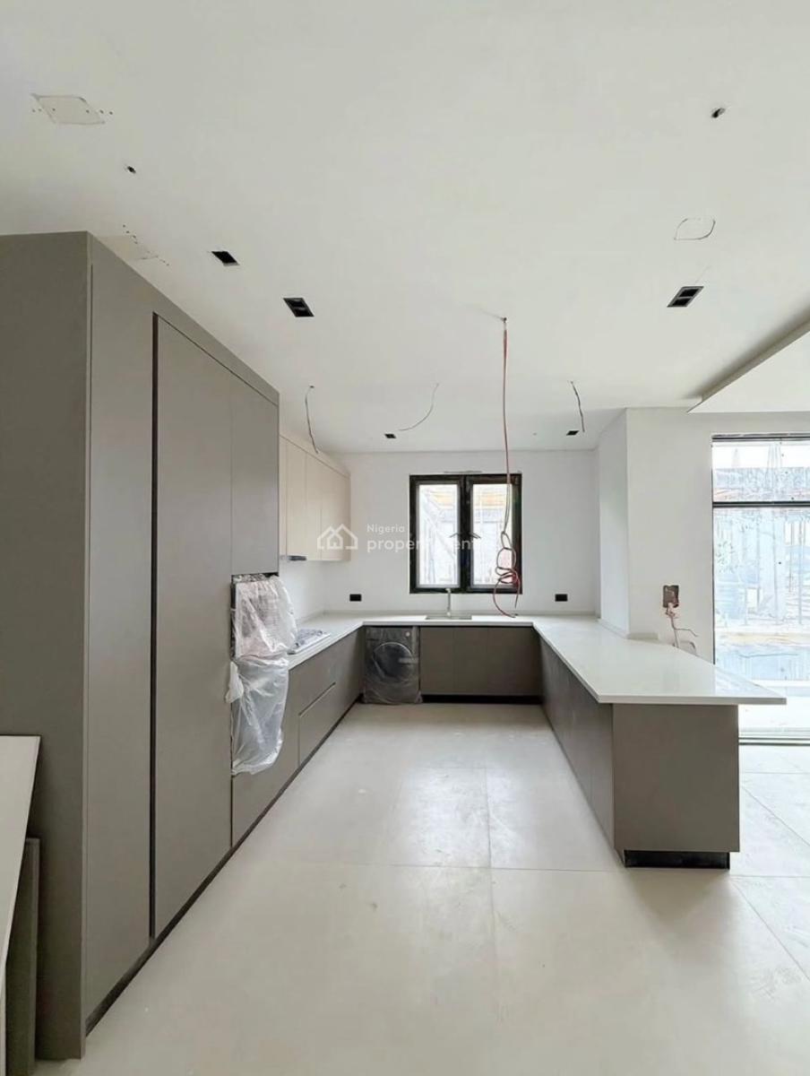 2 Bedroom Serviced Apartment, Lekki Phase 1, Lekki, Lagos, House for Sale