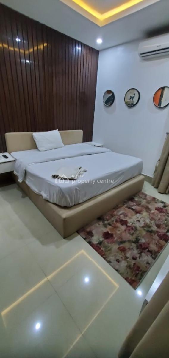 Fully Furnished 3 Bed Apartment Wirh Bq, Off Akiogun Road, Oniru, Oniru, Victoria Island (vi), Lagos, Flat / Apartment for Rent