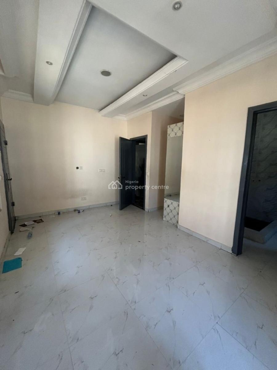 Spacious 5 Bedroom Detached Duplex + Bq, Swimming Pool, Chevron, Lekki Expressway, Lekki, Lagos, Detached Duplex for Rent