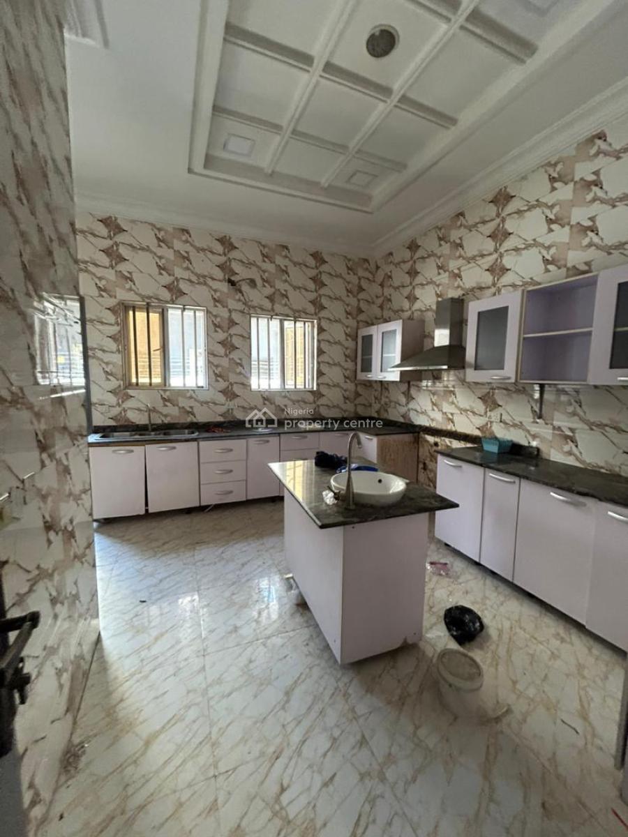Spacious 5 Bedroom Detached Duplex + Bq, Swimming Pool, Chevron, Lekki Expressway, Lekki, Lagos, Detached Duplex for Rent