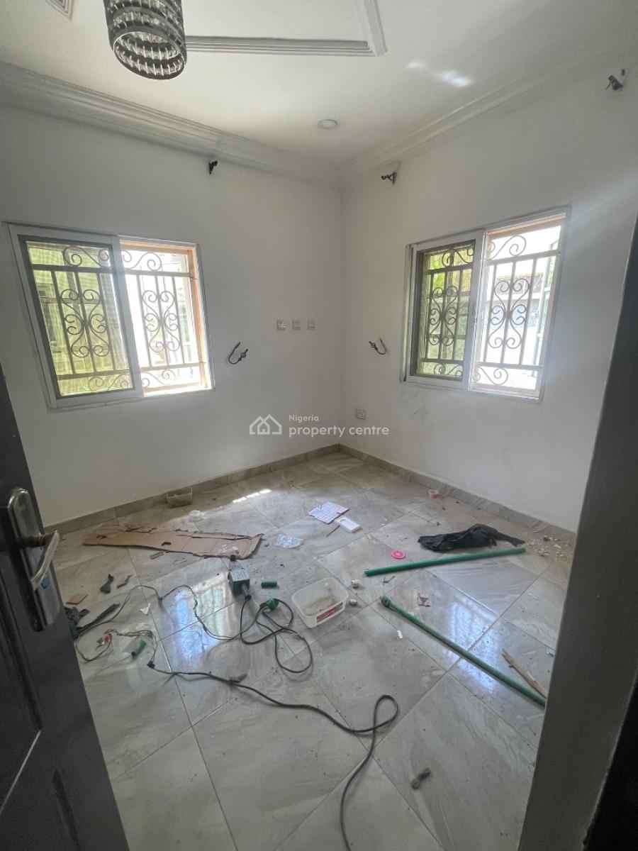 Well Renovated One Bedroom Semi Detached Bungalow, Gwarinpa, Abuja, Semi-detached Bungalow for Rent
