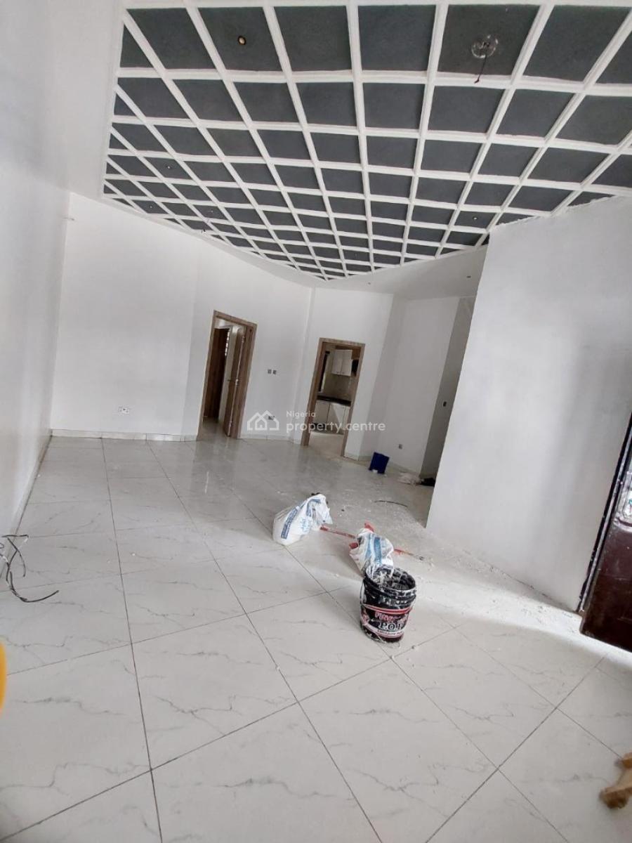 Clean Min Flat in Royal Pine Estate Orchid Road Lekki, Royal Pine Estate Orchid Road Lekki, Lekki, Lagos, Mini Flat (room and Parlour) for Rent