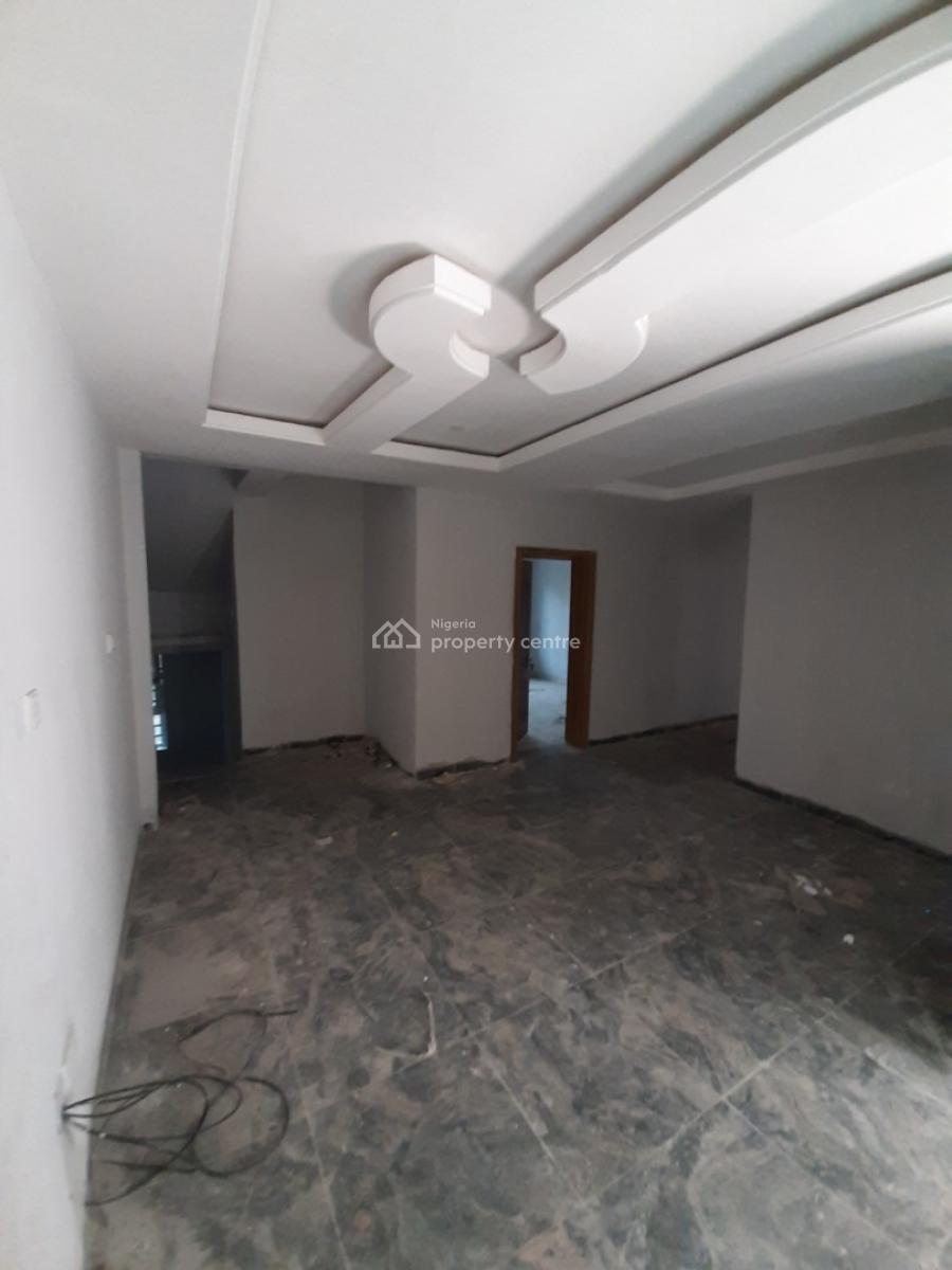 Tastefully Finished and Self-serviced and Self-compound 5 Bedroom En-s, Lekki Phase 1, Lekki, Lagos, Semi-detached Duplex for Rent