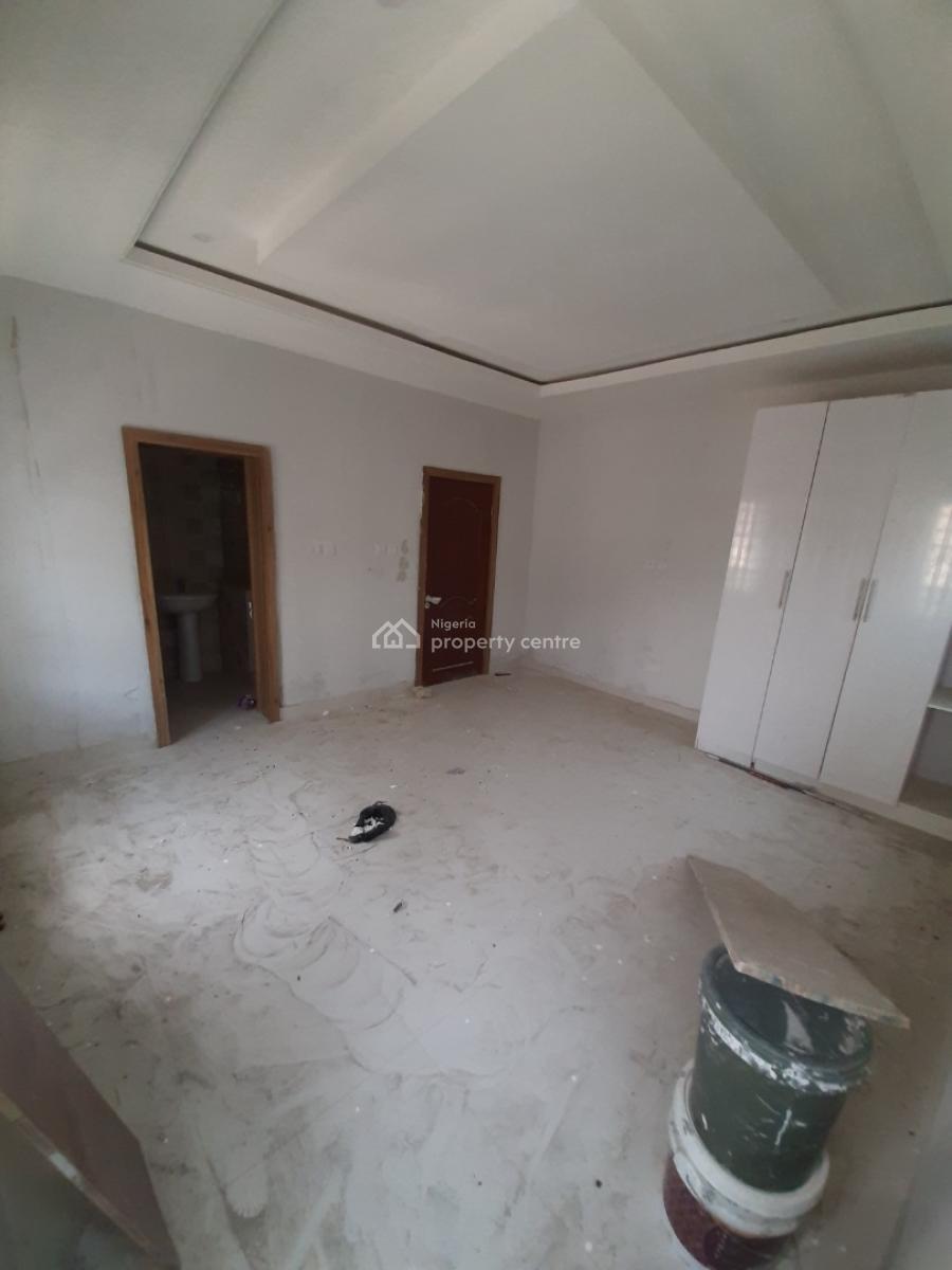 Tastefully Finished and Self-serviced and Self-compound 5 Bedroom En-s, Lekki Phase 1, Lekki, Lagos, Semi-detached Duplex for Rent