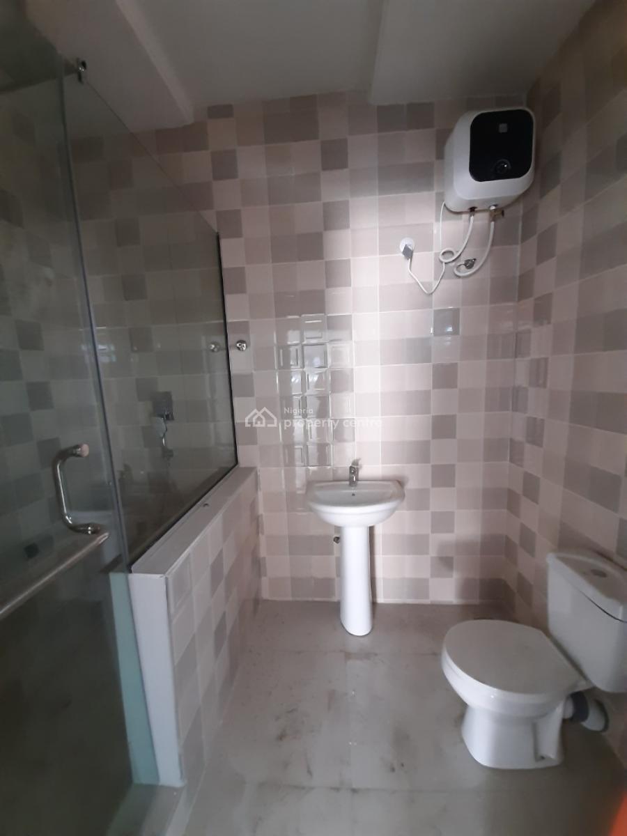 Tastefully Finished and Self-serviced and Self-compound 5 Bedroom En-s, Lekki Phase 1, Lekki, Lagos, Semi-detached Duplex for Rent
