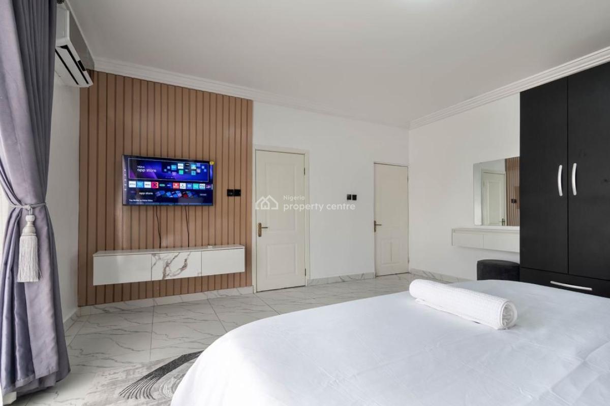 Beautiful 2 Bedroom Apartment Available for Bookings From Tomorrow!!!, Lekki Phase 1, Lekki, Lagos, Flat / Apartment Short Let