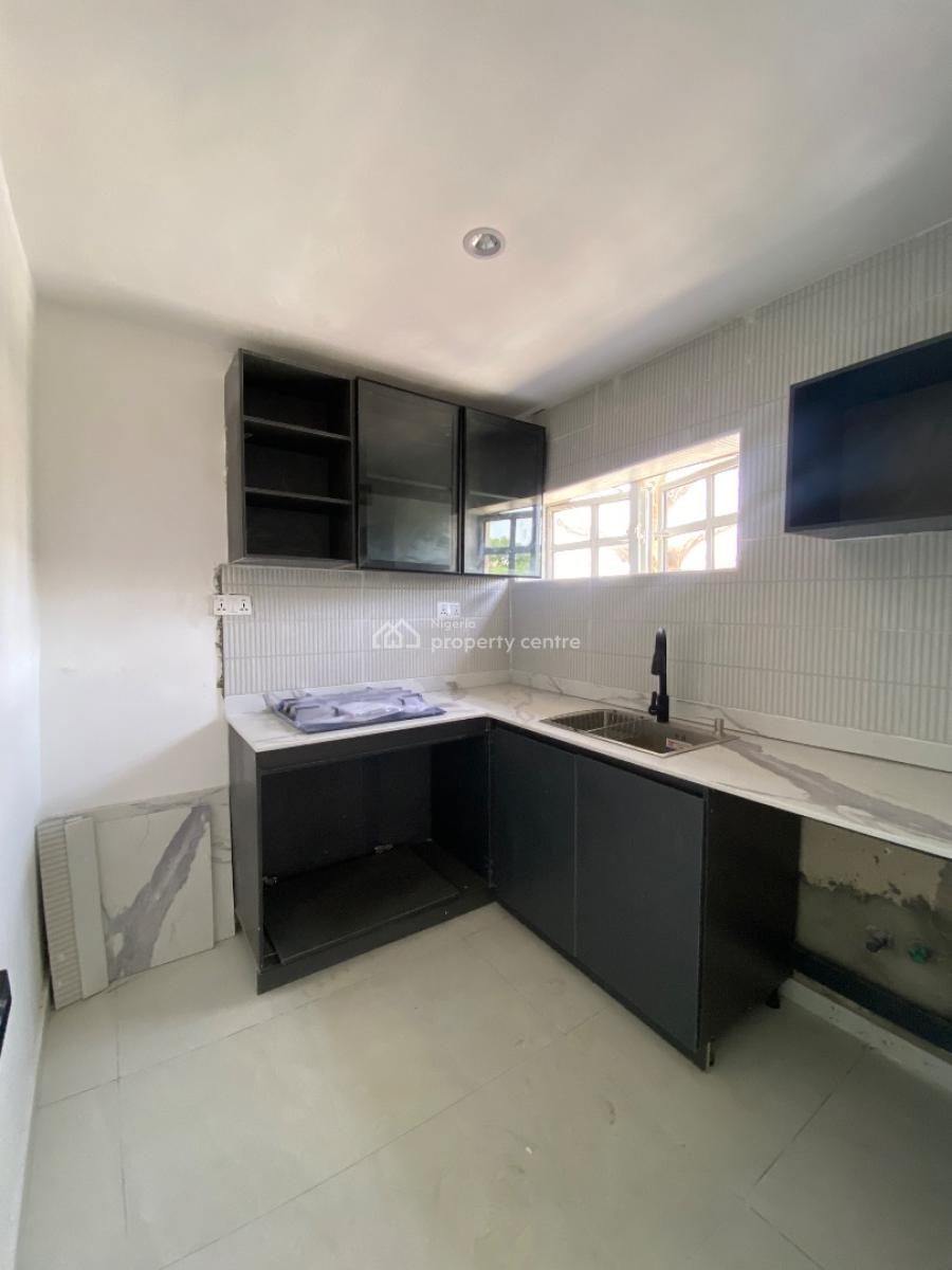 Clean and Standard 2 Bedroom Apartment, Oniru, Oniru, Victoria Island (vi), Lagos, Flat / Apartment for Rent