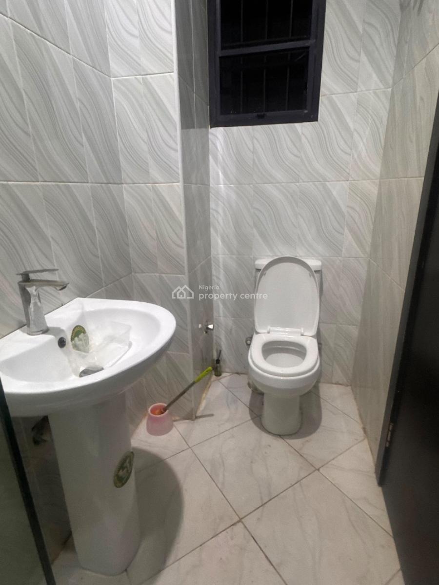 Luxury Spacious Room with Elevator and  Wardrobe, Orchid, Lekki, Lagos, House for Rent