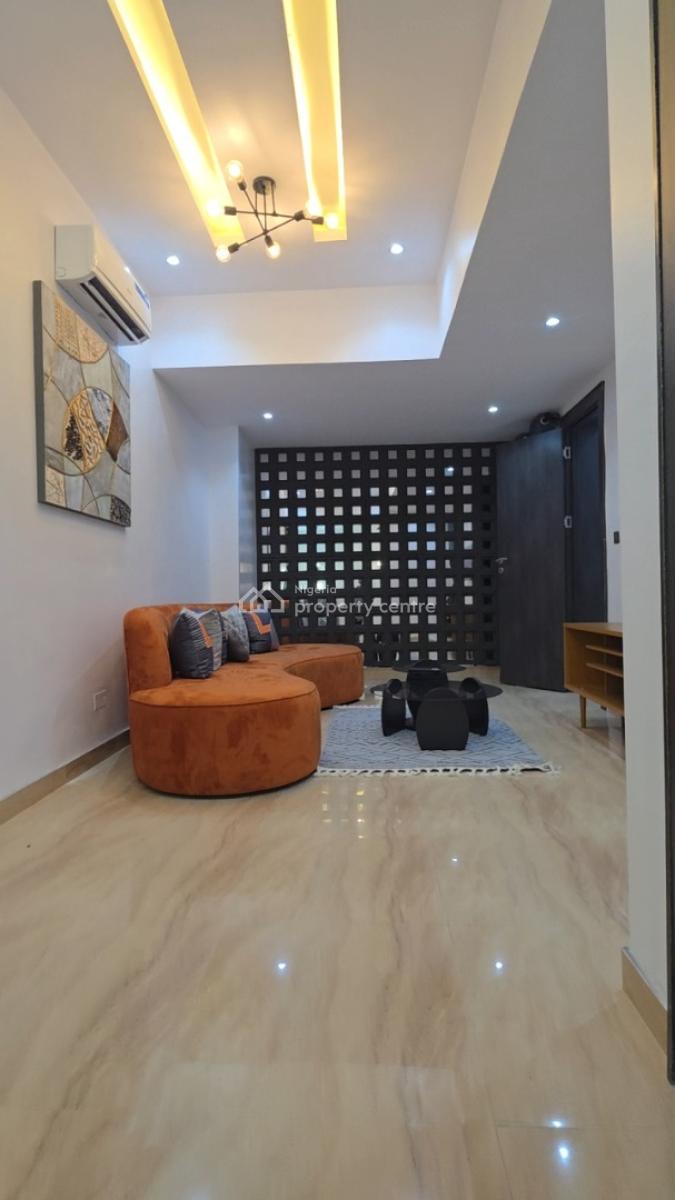 Luxury Fully Furnished  4 Bedroom Maisonette, Olaleye New Town Estate, Iponri, Surulere, Lagos, Flat / Apartment for Rent
