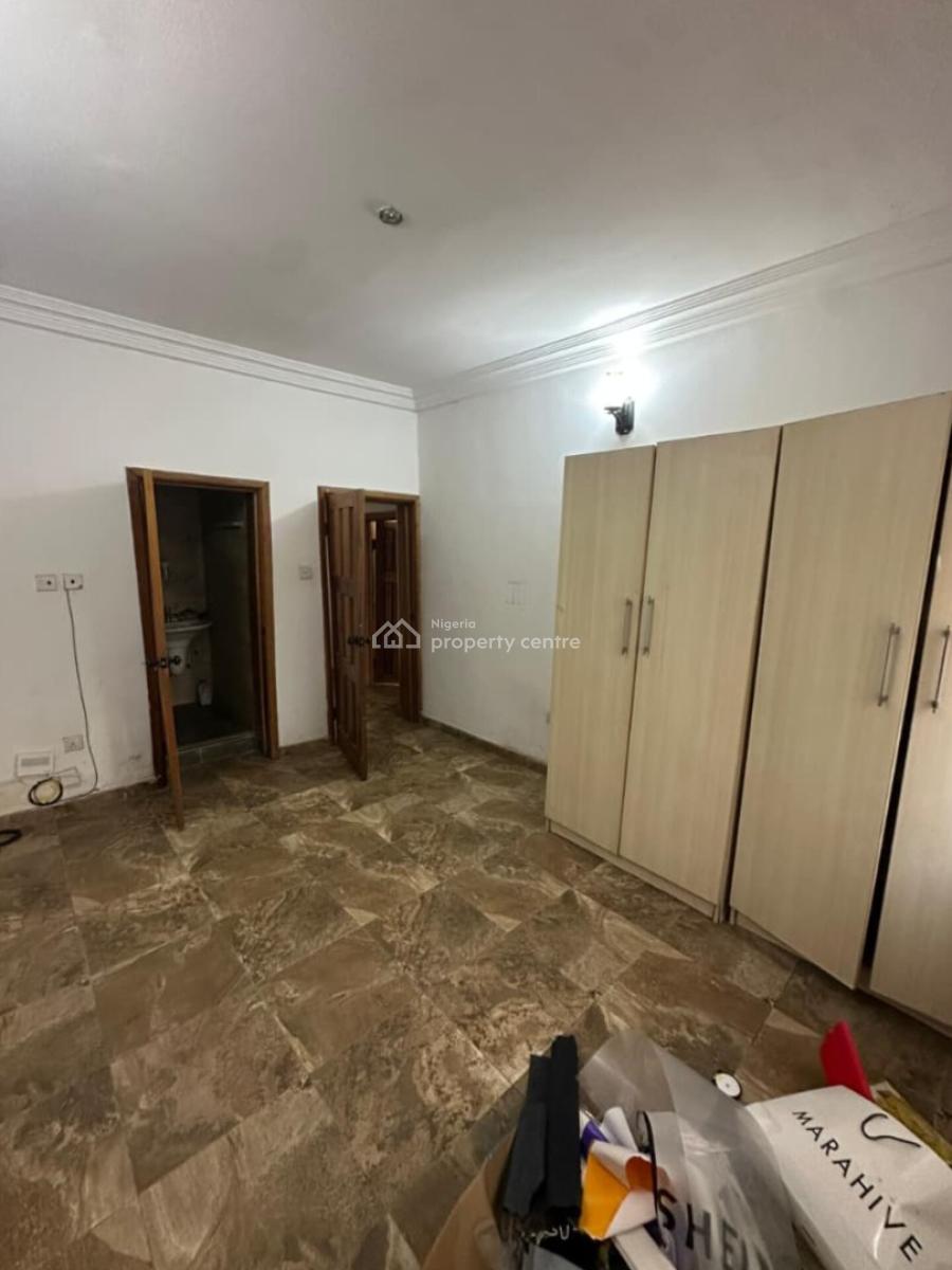 2 Bedroom. Ologolo, Lekki., Ologolo,lekki, Lagos, Ologolo, Lekki, Lagos, Flat / Apartment for Rent