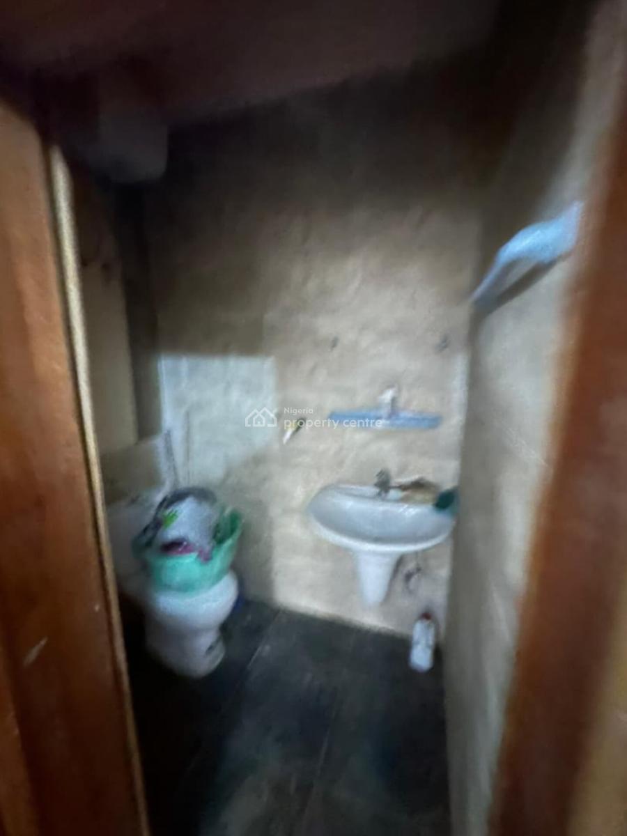 2 Bedroom. Ologolo, Lekki., Ologolo,lekki, Lagos, Ologolo, Lekki, Lagos, Flat / Apartment for Rent