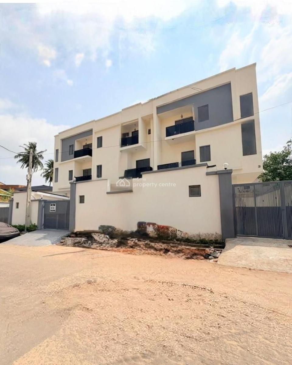 Newly Built 4 Bedroom Semi Detached Duplex with Bq, Obanikoro, Shomolu, Lagos, Semi-detached Duplex for Sale