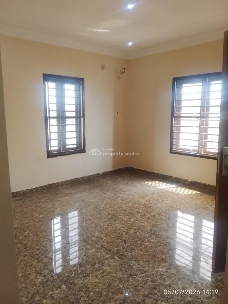 3 Bedroom Apartment at Lekki Phase 1, Lekki Phase 1, Lekki, Lagos, Flat / Apartment for Rent