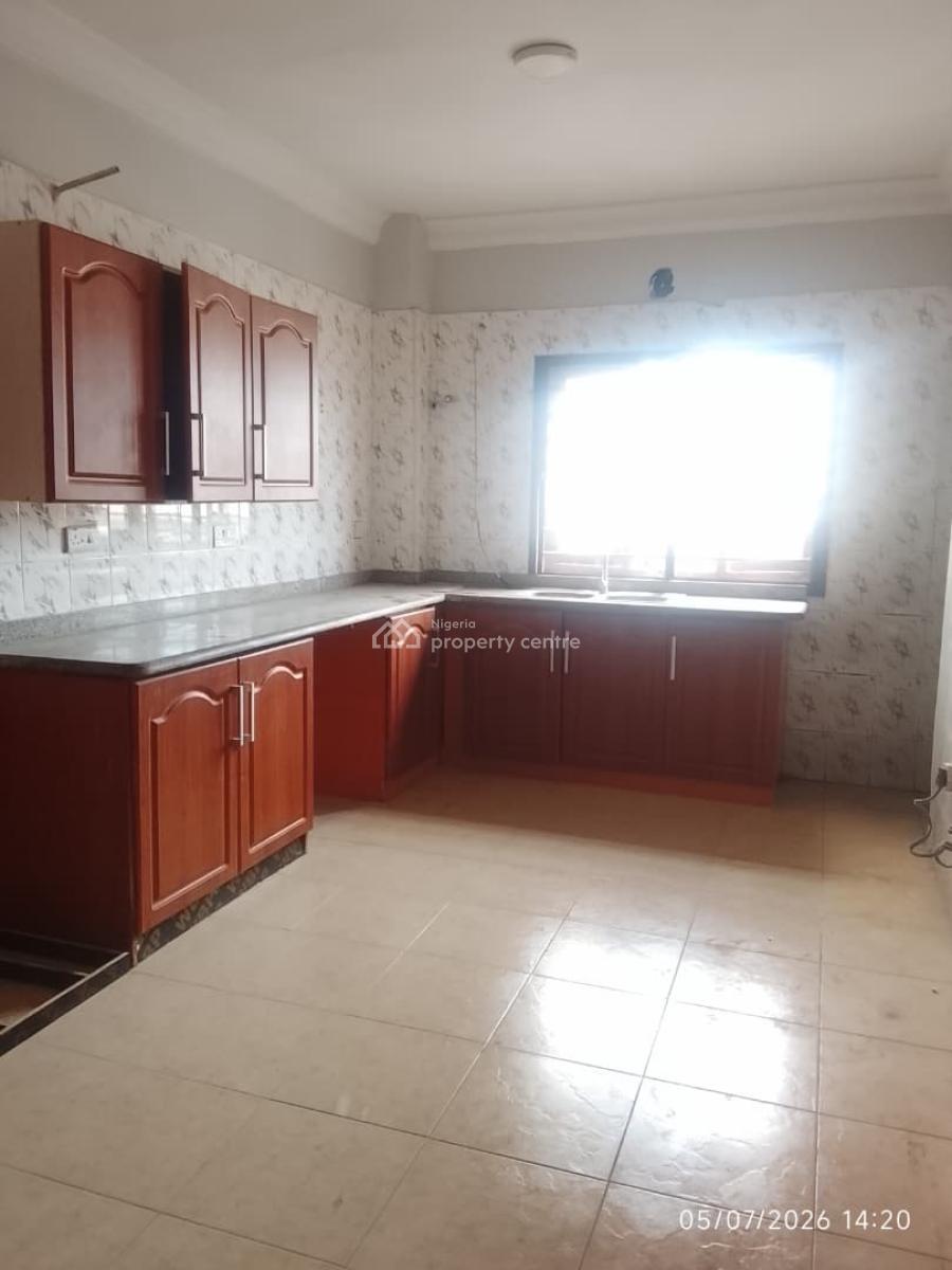 3 Bedroom Apartment at Lekki Phase 1, Lekki Phase 1, Lekki, Lagos, Flat / Apartment for Rent