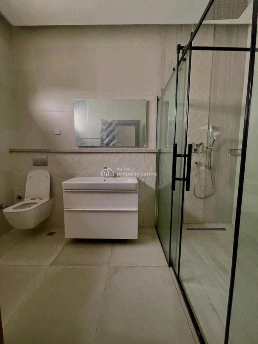 Beautifully Bright and Impressive 4 Bedrooms Detached Home, Asokoro District, Abuja, Detached Duplex for Sale
