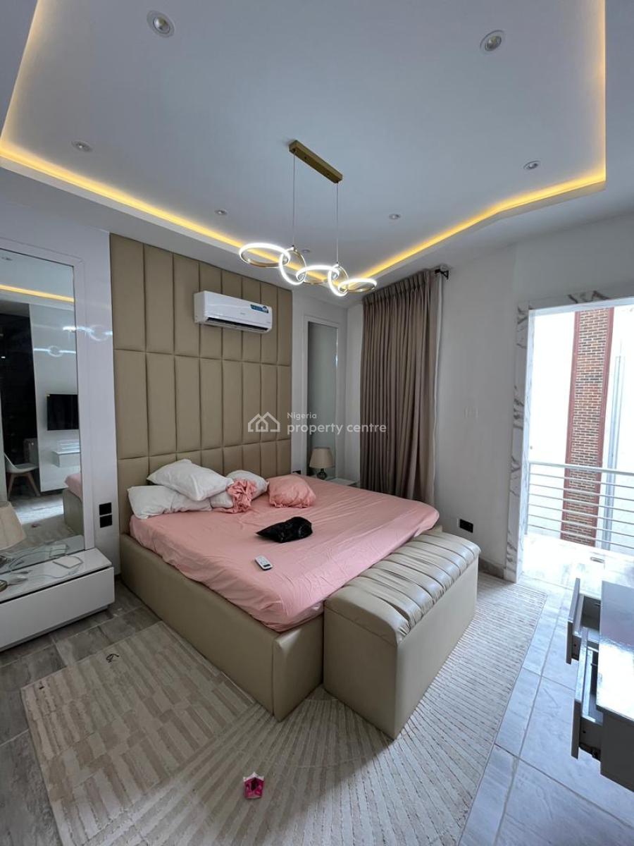 Luxury 3 Bedroom Flat in Prime Location, Water Corporation Drive, Victoria Island (vi), Lagos, Flat / Apartment for Sale