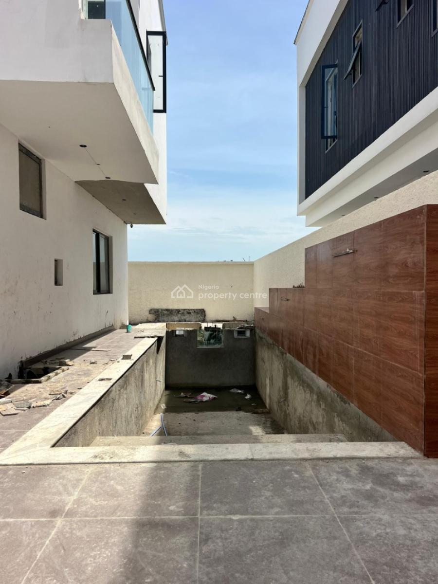 Stunning 5 Bedroom Detached Duplex with Pool, 2 Bq in a Secured Estate, Clean Water • Top Quality Tiles • Pantry • Island Countertop •, Lekki Phase 1, Lekki, Lagos, Detached Duplex for Sale