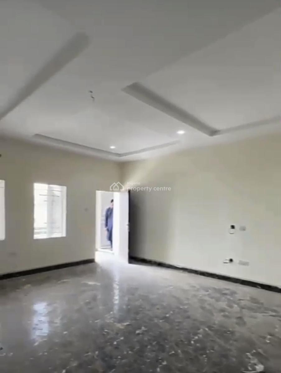 2 Bedroom Apartment, Lugbe District, Abuja, Flat / Apartment for Rent