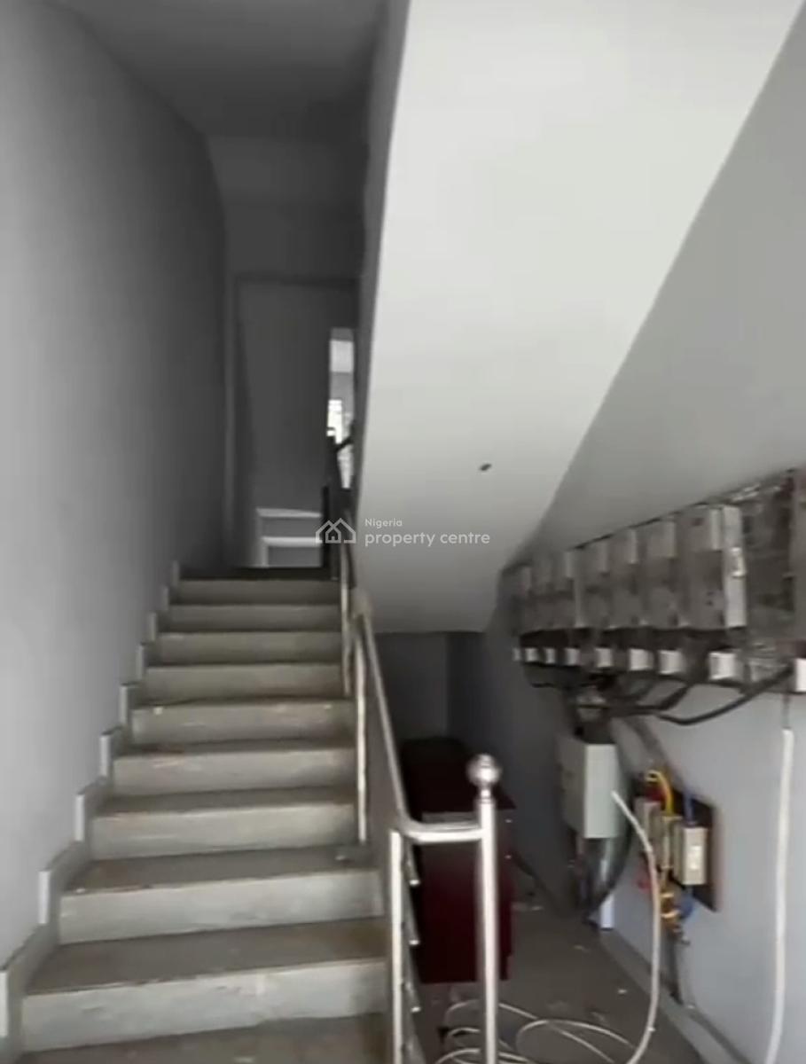 2 Bedroom Apartment, Lugbe District, Abuja, Flat / Apartment for Rent