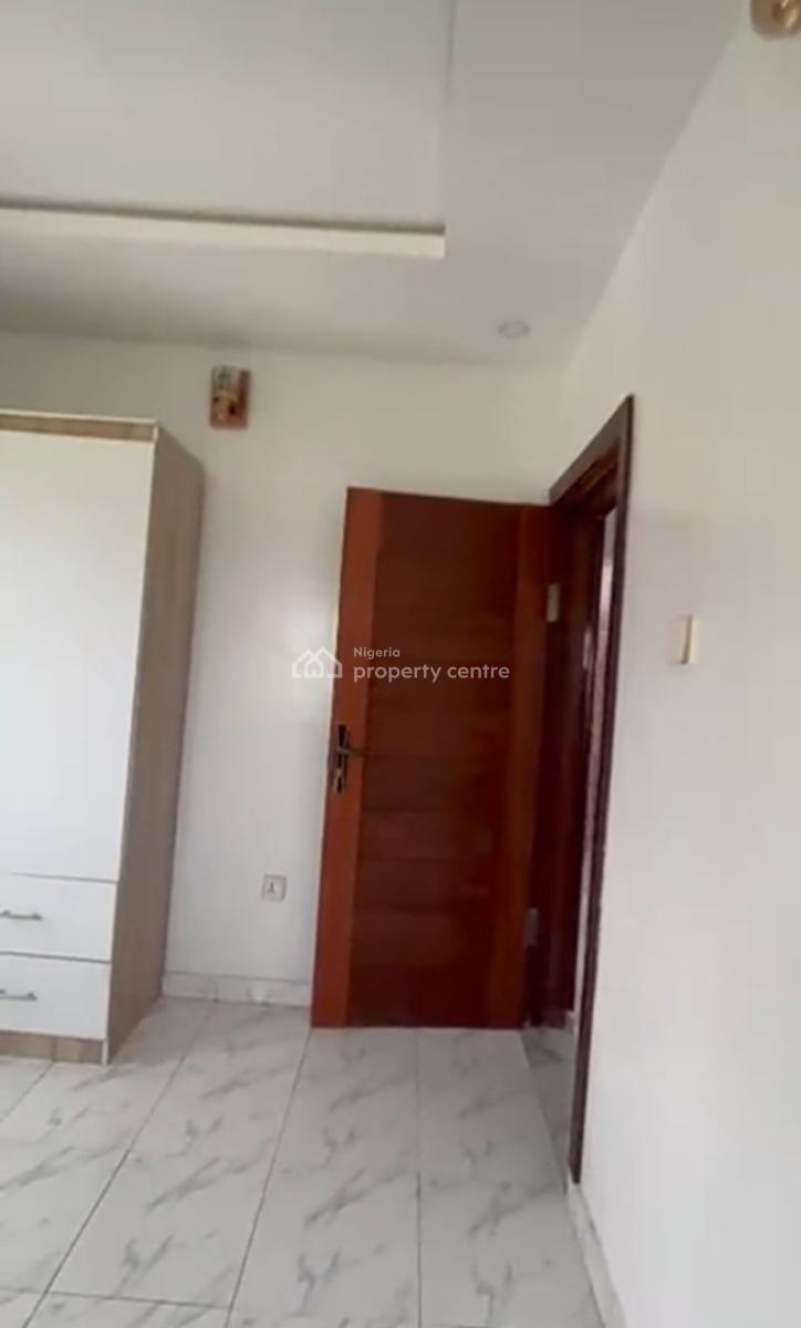 Modern Upstairs Mini Flat Apartment { Video}, Lekki Scheme 2 Abraham Adesanya, Ajah, Lagos, Mini Flat (room and Parlour) for Rent
