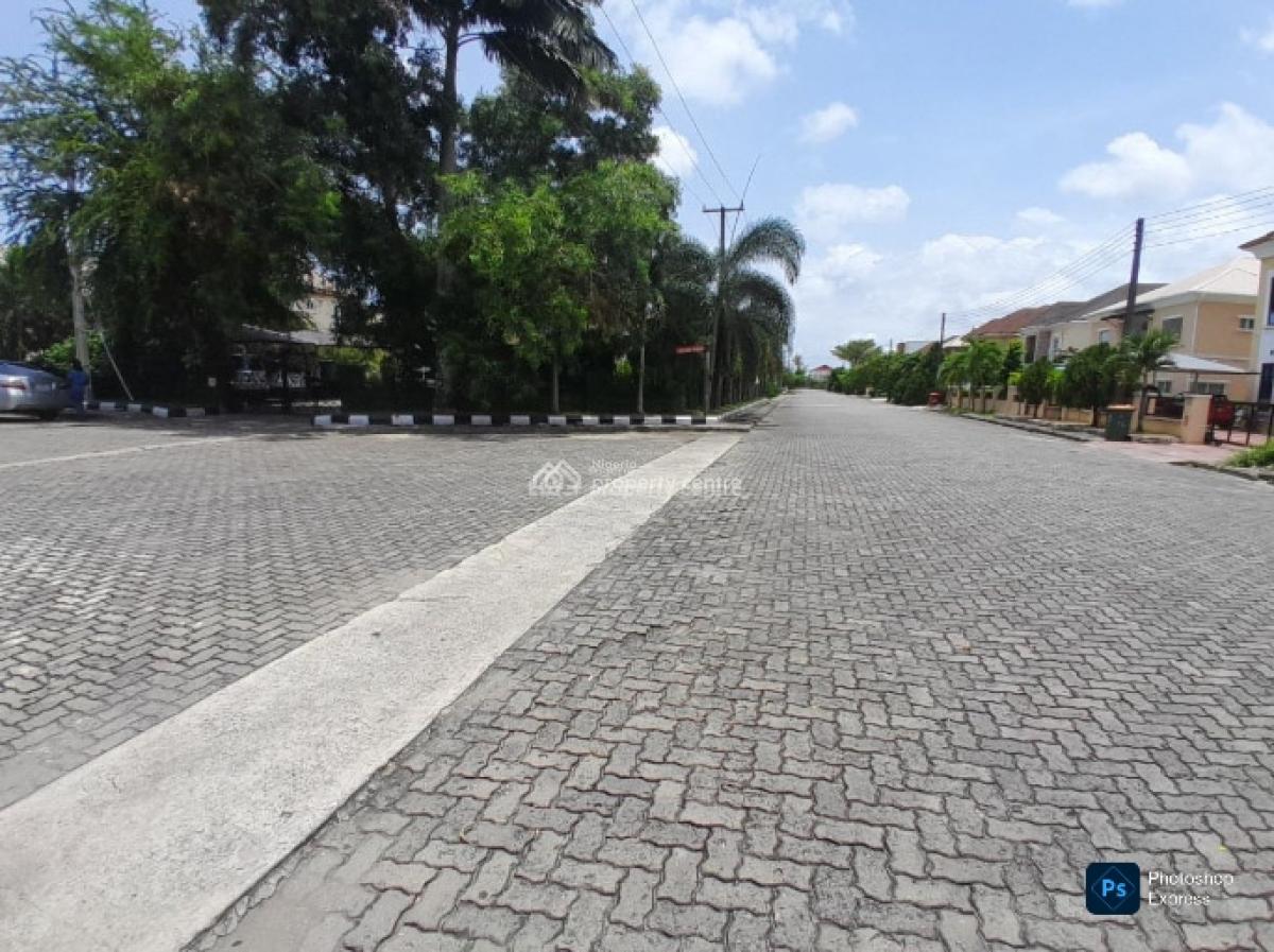 600sqm Land in a Top-notch Estate (24 Hours Light, Water, Security), Northern Foreshore Estate, Chevron Drive, Lekki, Lagos, Residential Land for Sale