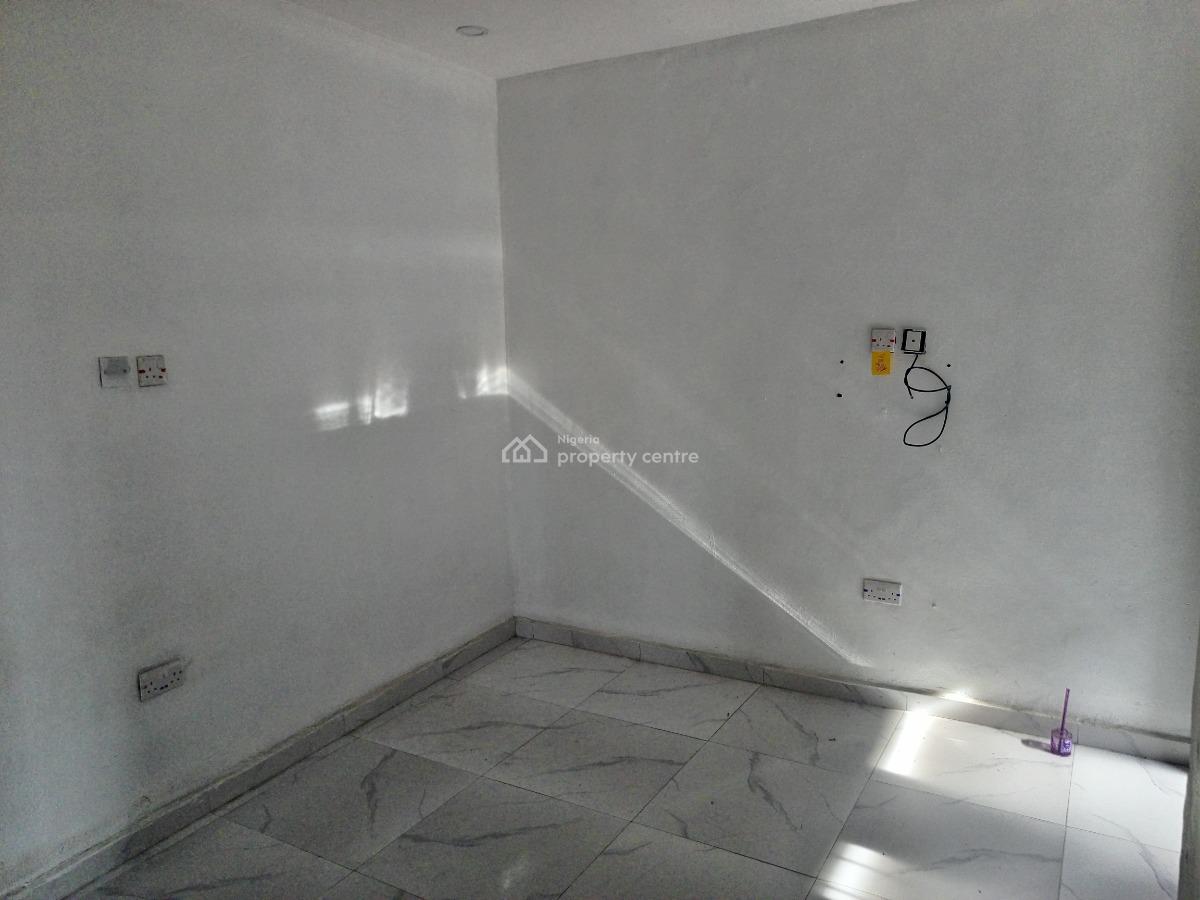 Luxury Mini Flat(room and Parlor) Upstairs, Pay and Pack in, Malete, Opposite Beechwood Estate, Ibeju Lekki, Lagos, Mini Flat (room and Parlour) for Rent