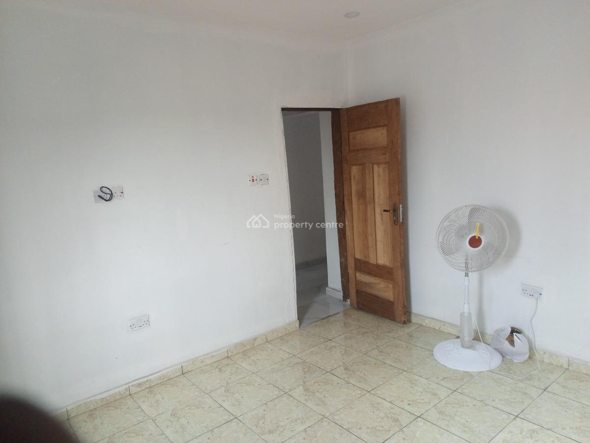 Luxury Mini Flat(room and Parlor) Upstairs, Pay and Pack in, Malete, Opposite Beechwood Estate, Ibeju Lekki, Lagos, Mini Flat (room and Parlour) for Rent