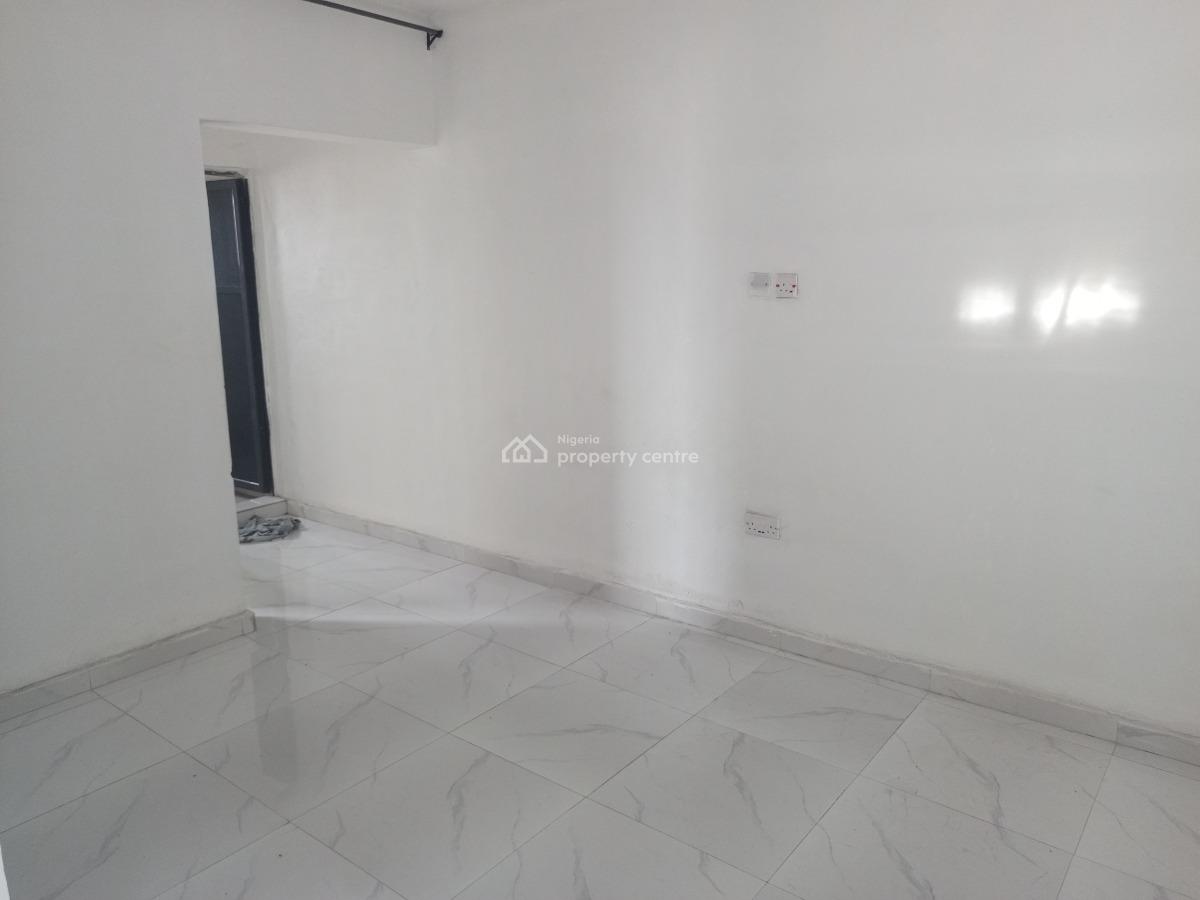 Luxury Mini Flat(room and Parlor) Upstairs, Pay and Pack in, Malete, Opposite Beechwood Estate, Ibeju Lekki, Lagos, Mini Flat (room and Parlour) for Rent