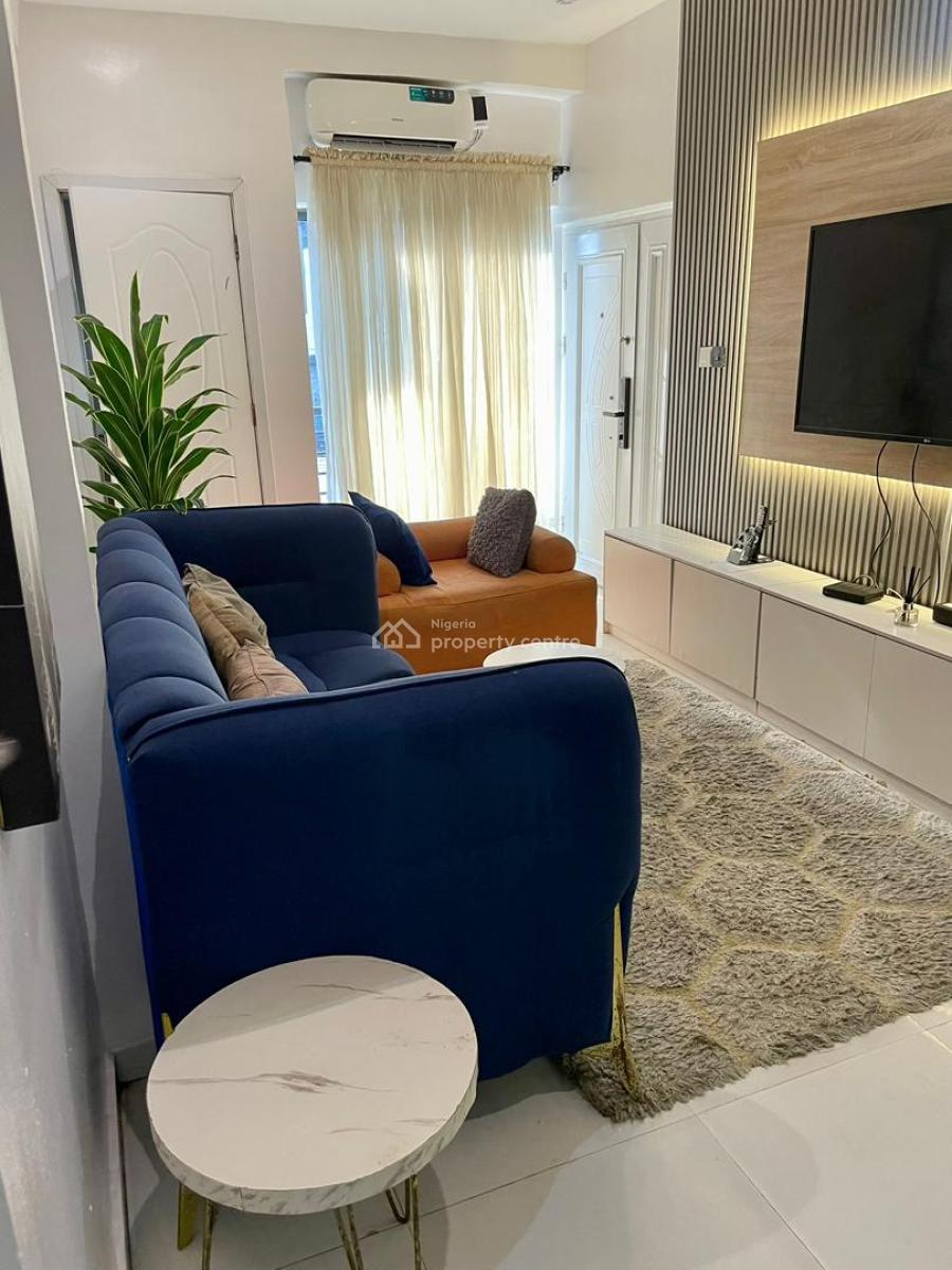 Fully Serviced and Furnished 2 Bedroom Apartment in a Gated Estate, Illasan, Lekki, Lagos, Flat / Apartment for Rent
