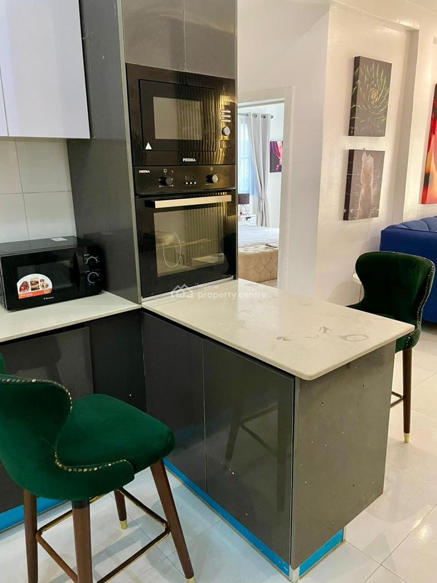 Fully Serviced and Furnished 2 Bedroom Apartment in a Gated Estate, Illasan, Lekki, Lagos, Flat / Apartment for Rent
