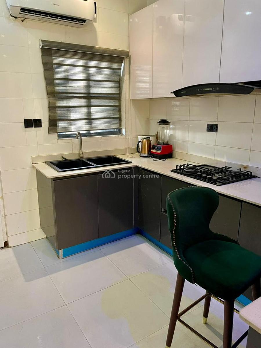 Fully Serviced and Furnished 2 Bedroom Apartment in a Gated Estate, Illasan, Lekki, Lagos, Flat / Apartment for Rent