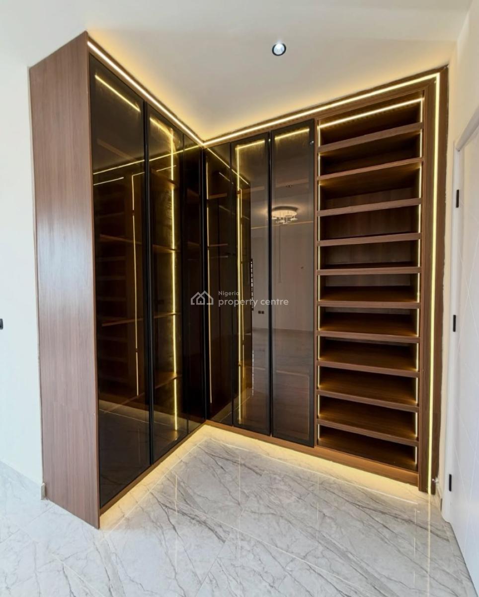 Newly Built and Serviced with 24/7 Power Supply 3 Bedroom En-suite Mai, Lekki Phase 1, Lekki, Lagos, House for Rent