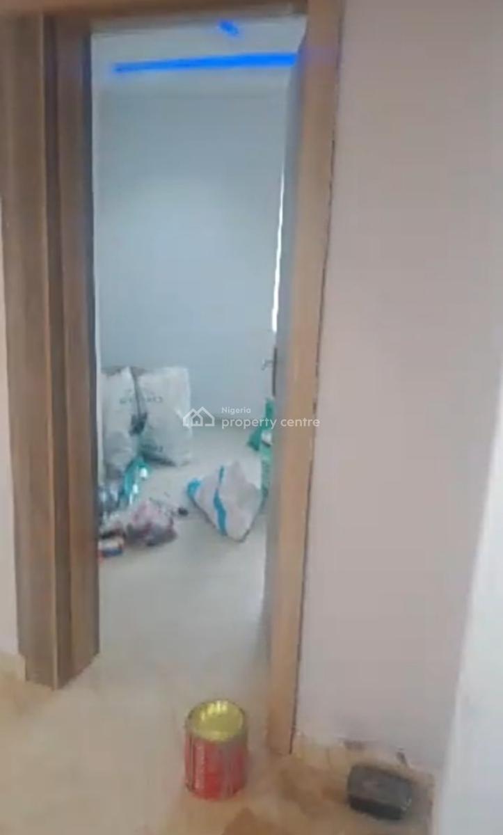 Standard  Upstairs Mini Flat at Sango Tedo { Video}, Silver Land Estate, Sangotedo, Ajah, Lagos, Mini Flat (room and Parlour) for Rent