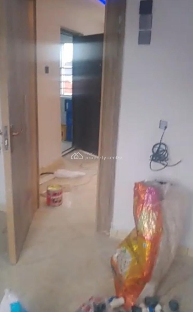 Standard  Upstairs Mini Flat at Sango Tedo { Video}, Silver Land Estate, Sangotedo, Ajah, Lagos, Mini Flat (room and Parlour) for Rent