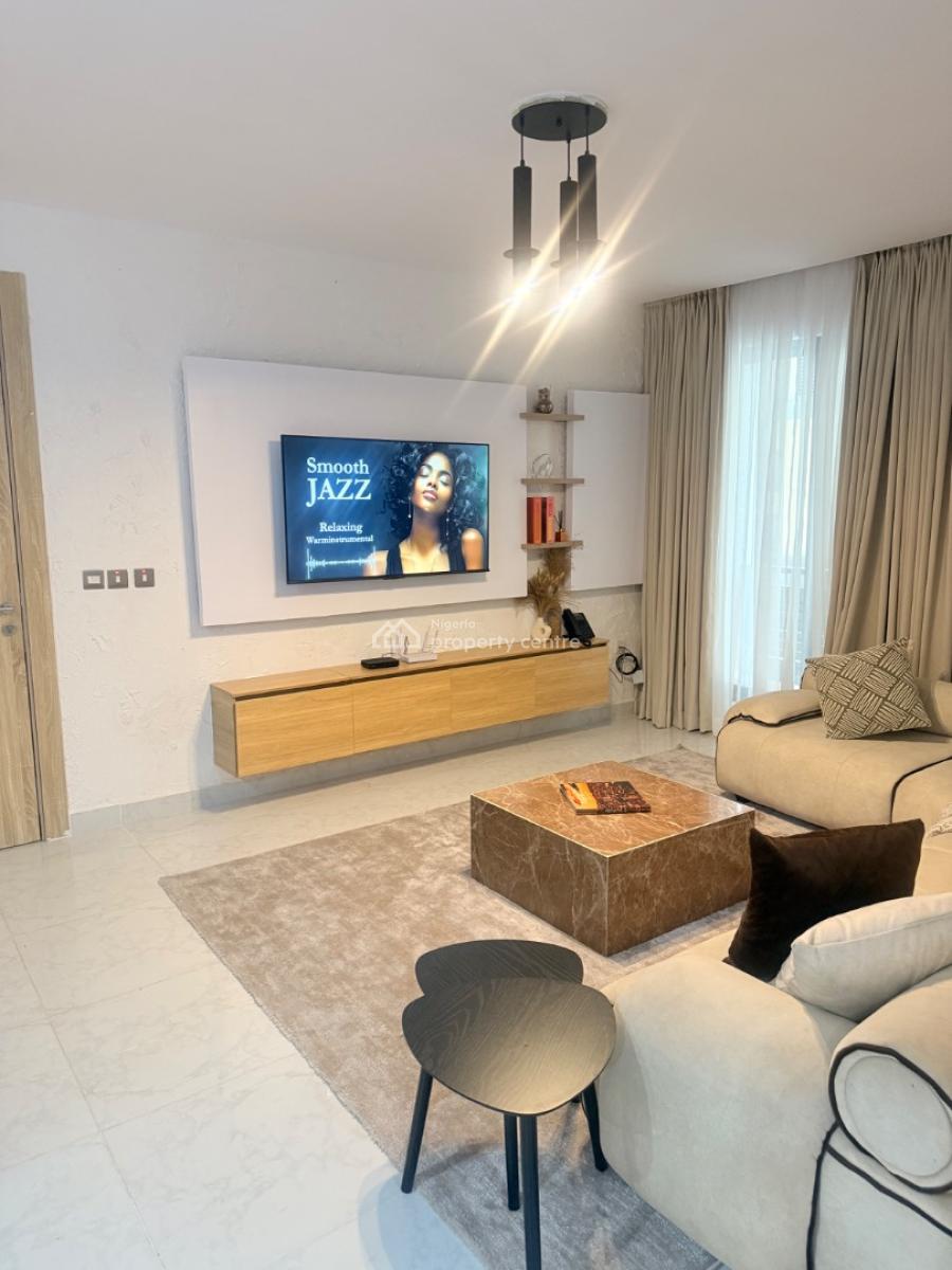 2 Bedroom Apartment, Off  Ajose Adeogun, Victoria Island (vi), Lagos, Flat / Apartment Short Let