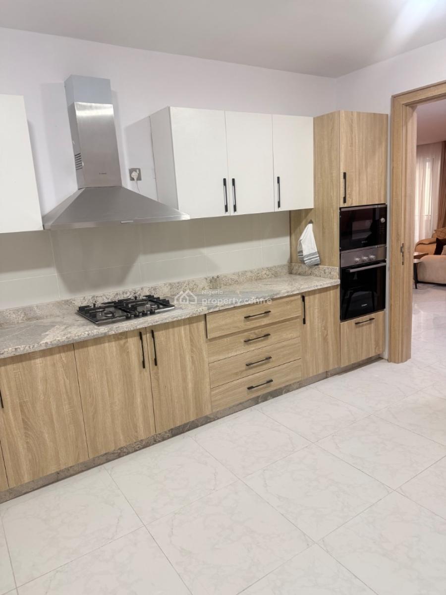 2 Bedroom Apartment, Off  Ajose Adeogun, Victoria Island (vi), Lagos, Flat / Apartment Short Let