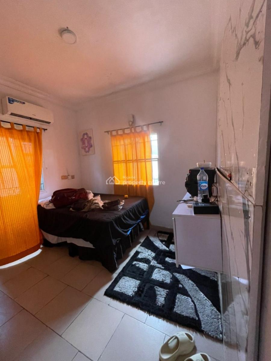 Spacious Room in a Shared 2 Bedroom Apartment, Silver Lake Estate, Ogombo, Ajah, Lagos, Flat / Apartment for Rent