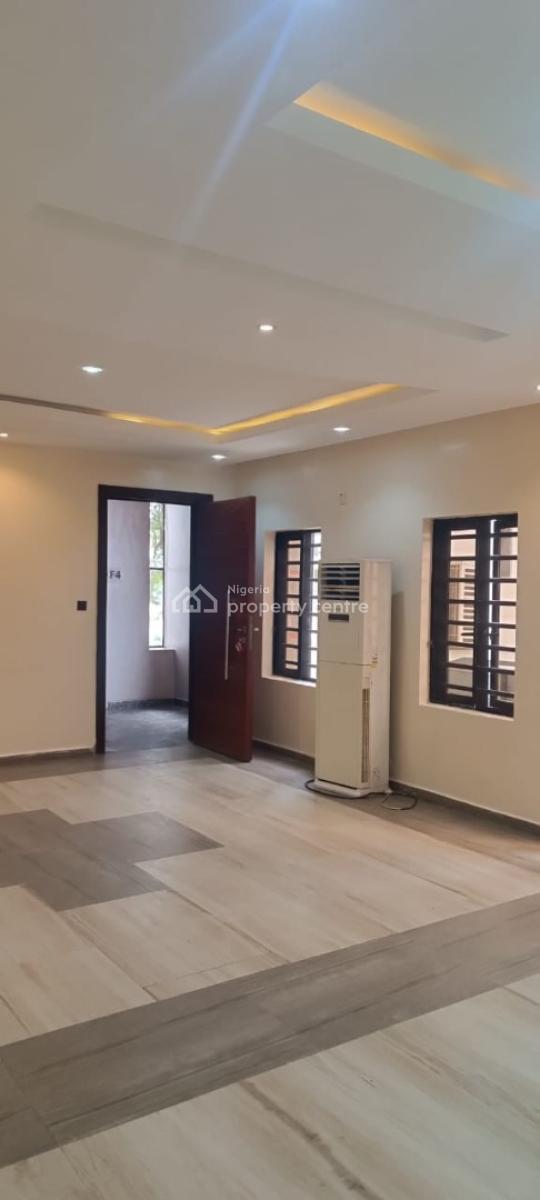 Well Finished 3 Bedroom Flat All Rooms Ensuite with Fitted Kitchen and, Ikeja Gra, Ikeja, Lagos, Flat / Apartment for Sale