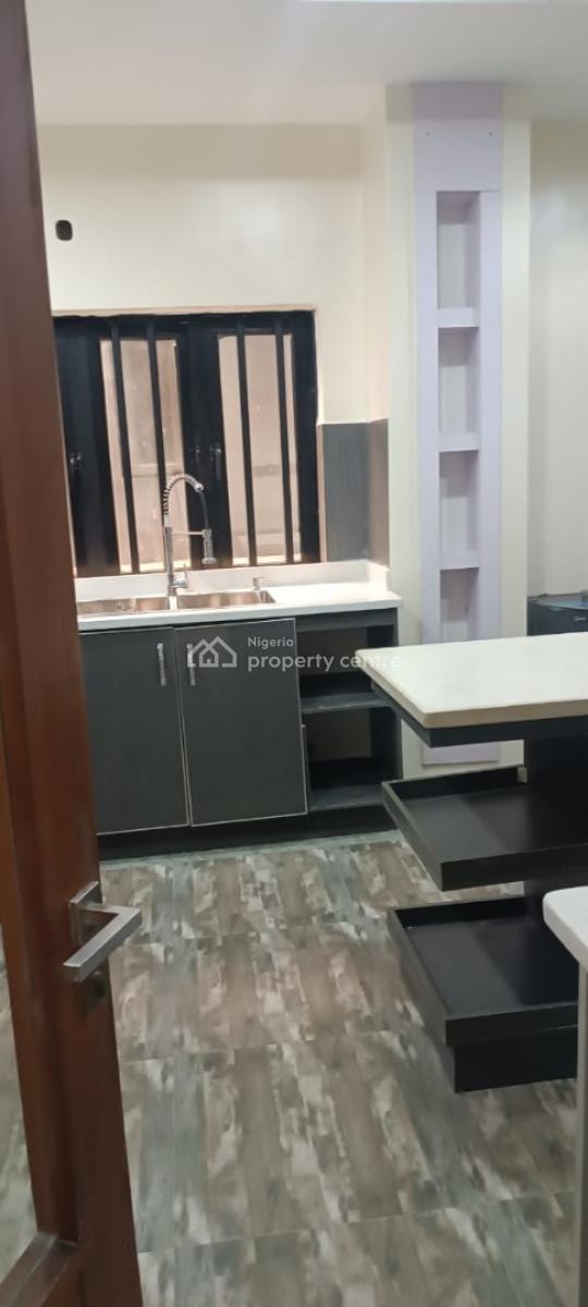 Well Finished 3 Bedroom Flat All Rooms Ensuite with Fitted Kitchen and, Ikeja Gra, Ikeja, Lagos, Flat / Apartment for Sale