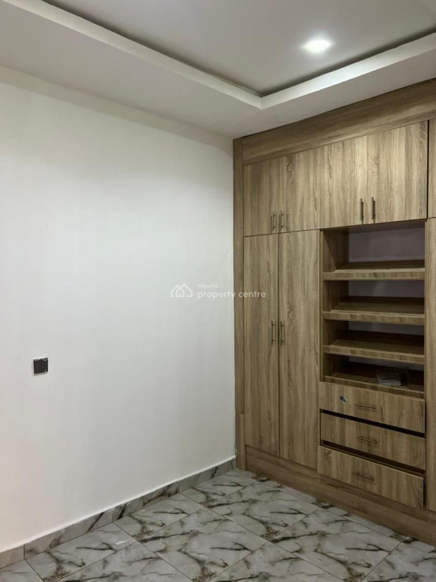 Newly Built 4bedroom Terrace with Bq, Guzape District, Abuja, Terraced Duplex for Rent