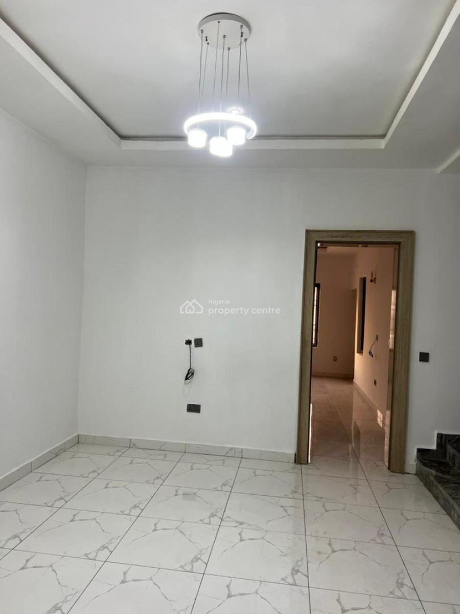 Newly Built 4bedroom Terrace with Bq, Guzape District, Abuja, Terraced Duplex for Rent
