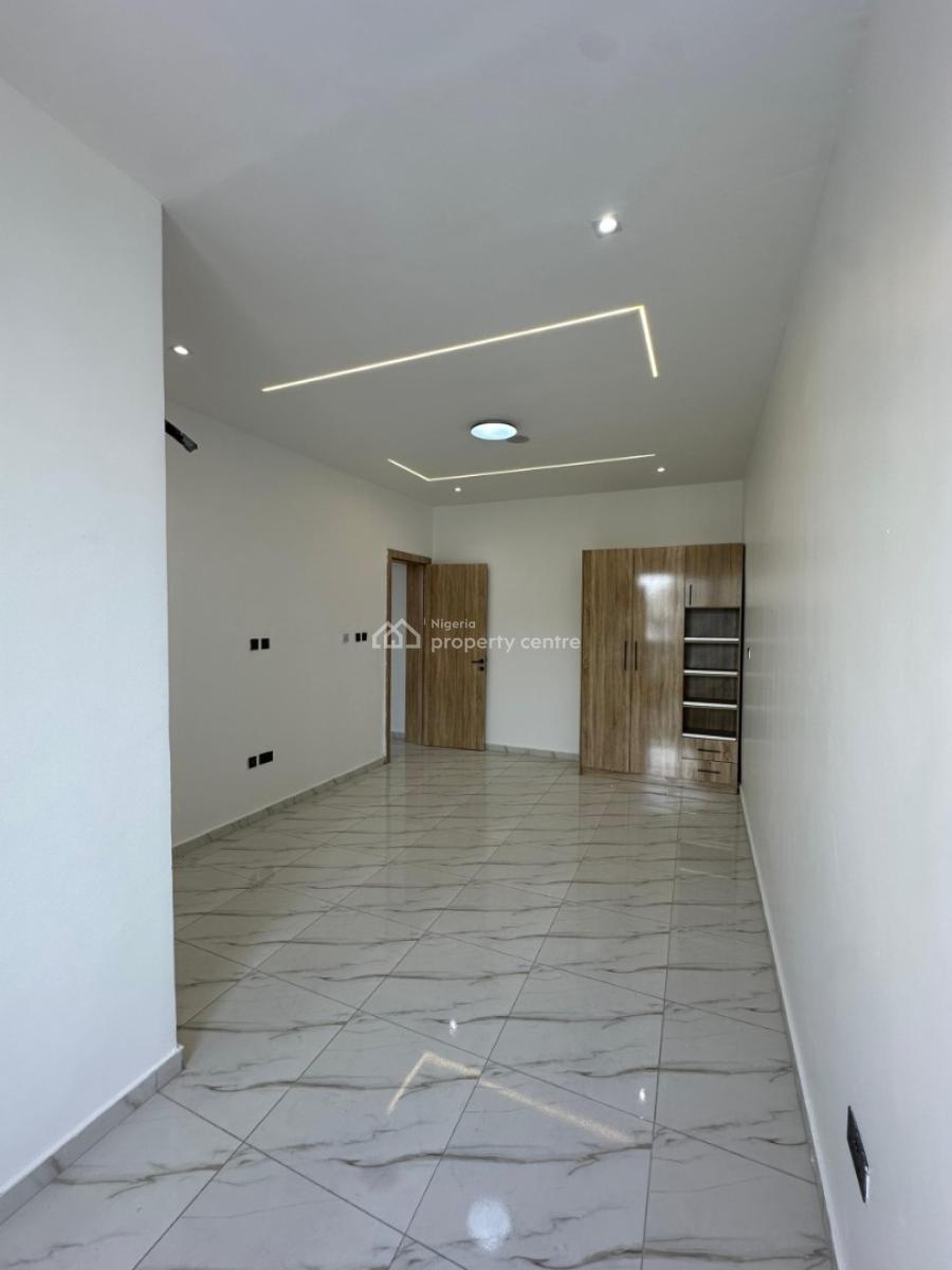2 Bedroom Flat, Alpha Beach New Road, Opposite Chevron, Lekki, Lagos, Flat / Apartment for Sale